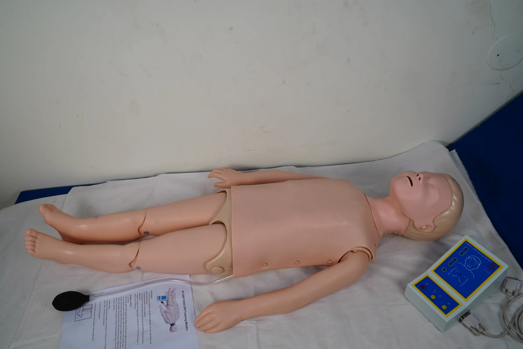Child CPR Training Manikin thumbnail 5