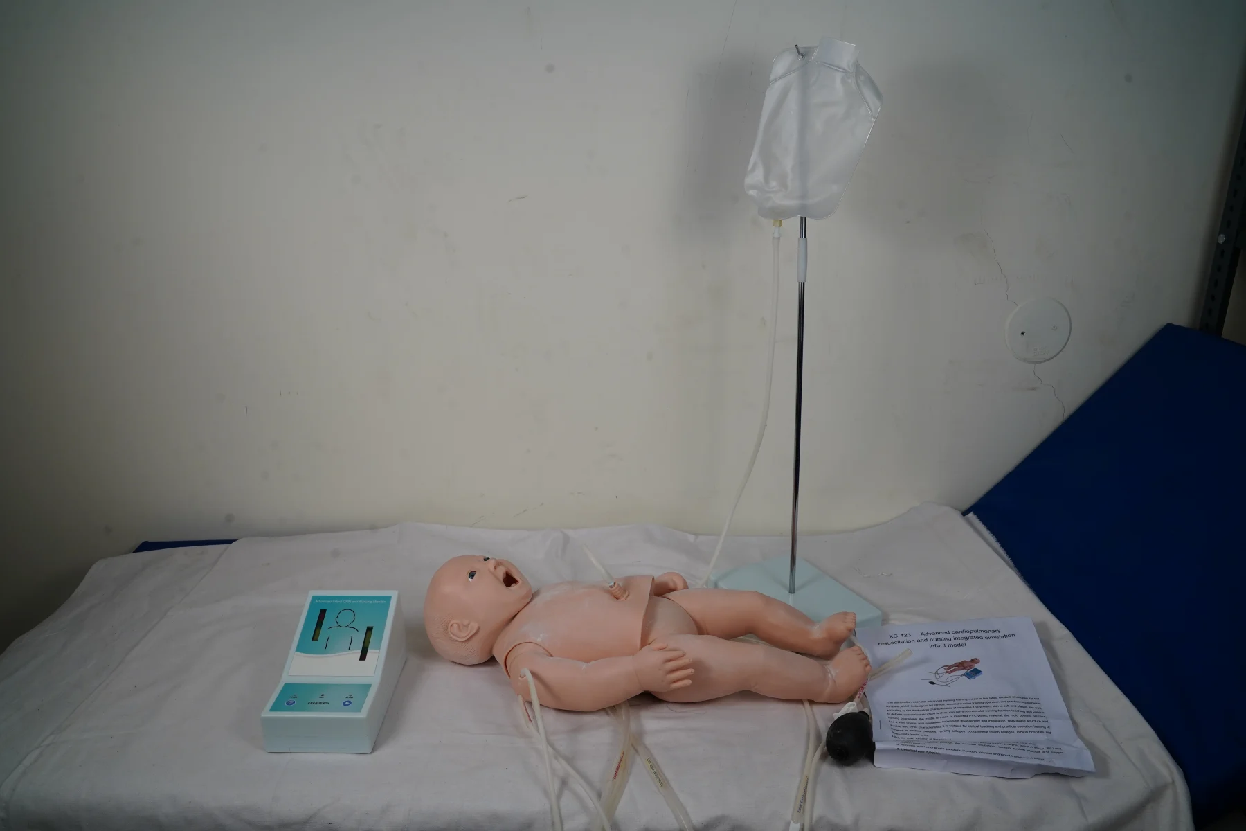 Advanced Cardiopulmonary and Resuscitation and Nursing Integrated Simulation Infant Model